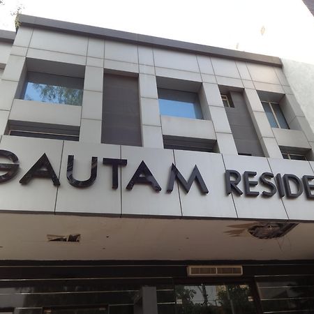 Hotel Gautam Residency Ню Делхи Екстериор снимка
