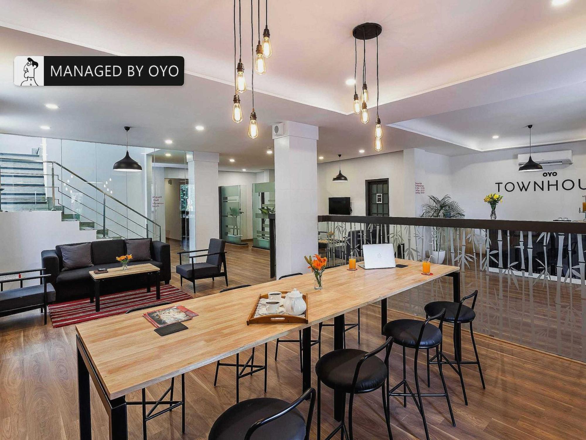Hotel Gautam Residency Ню Делхи Екстериор снимка