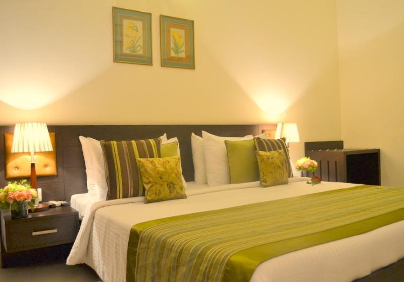 Hotel Gautam Residency Ню Делхи Екстериор снимка